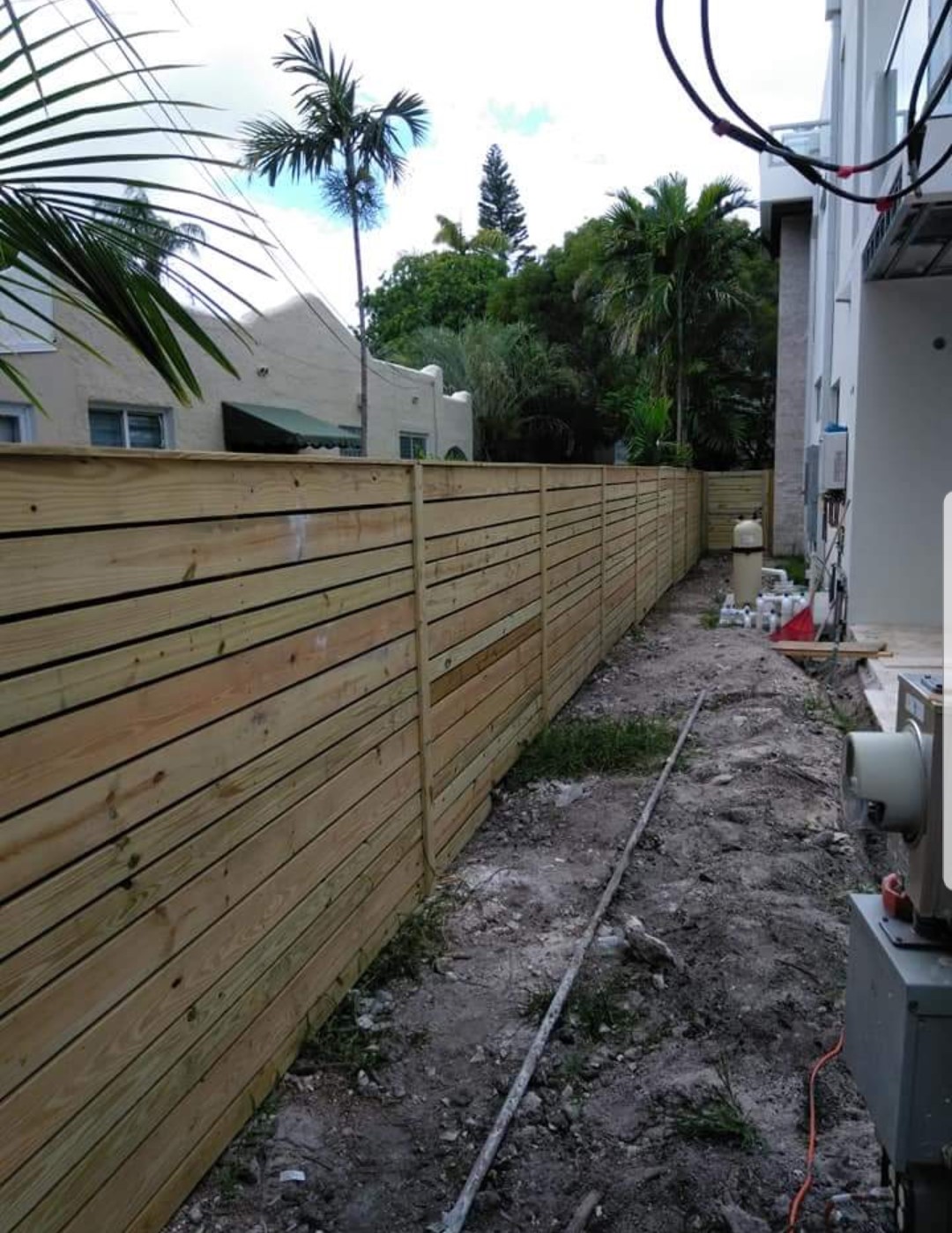 fence installation in Encinitas California